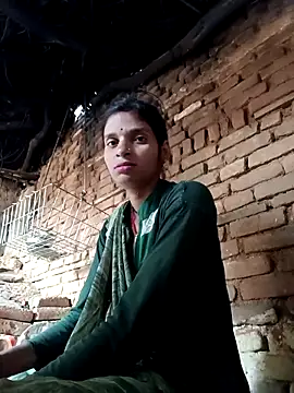 Punam jindal online show from November 2025 04:27:02 AM