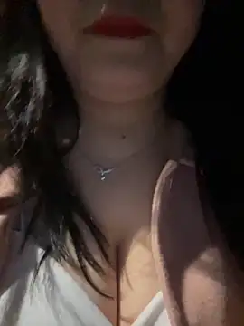 smgirls online show from November 2025 12:30:01 PM