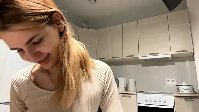Denni Spilber online show from October 2025 05:47:02 PM