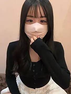 Ema-- online show from November 2025 10:07:01 AM