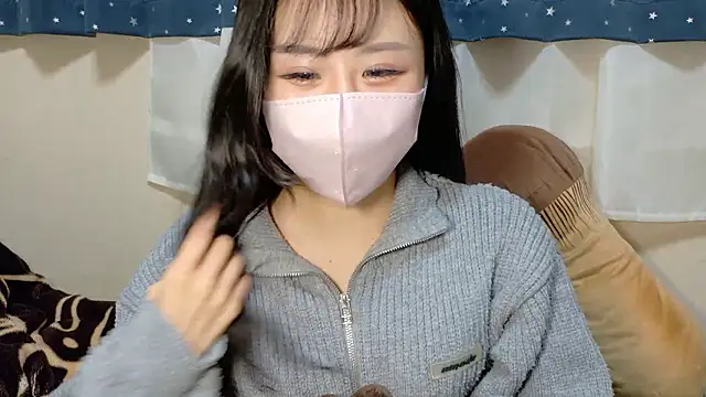 Ema-- online show from December 2025 10:14:02 AM