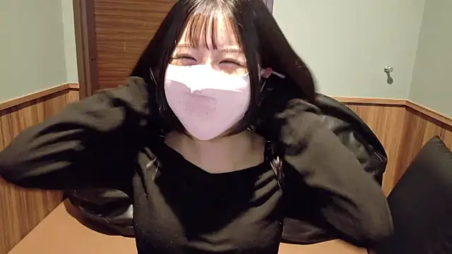 Ema-- online show from November 2025 10:20:02 AM