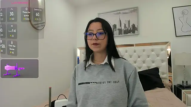 Zoe Xra online show from June 2026 09:08:01 PM