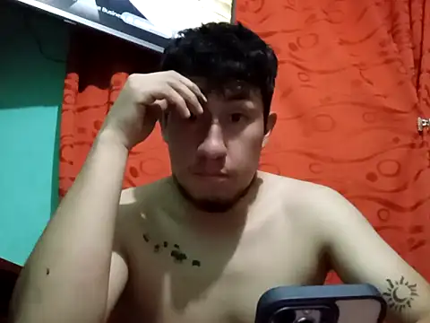 Snapshot of True_Di chatting on October 2025 02:00:02 AM True Di online show from October 2025 02:00:02 AM