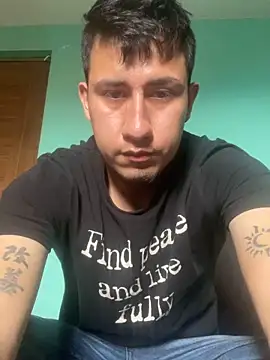 Snapshot of True_Di chatting on February 2026 06:41:02 PM True Di online show from February 2026 06:41:02 PM