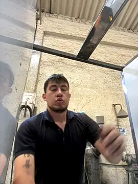 True Di online show from December 2025 04:33:01 PM