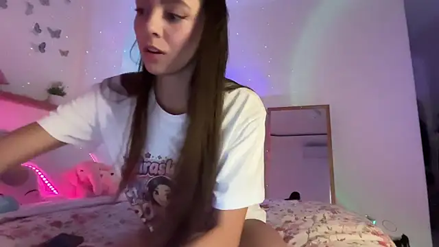 keirasworld online show from June 2026 12:11:01 AM