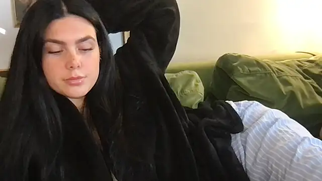 stacywithu online show from November 2025 07:14:02 PM