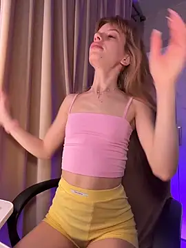 mari  papi online show from April 2026 04:59:01 PM