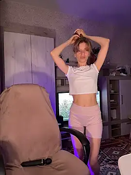 mari  papi online show from July 2026 05:21:02 PM