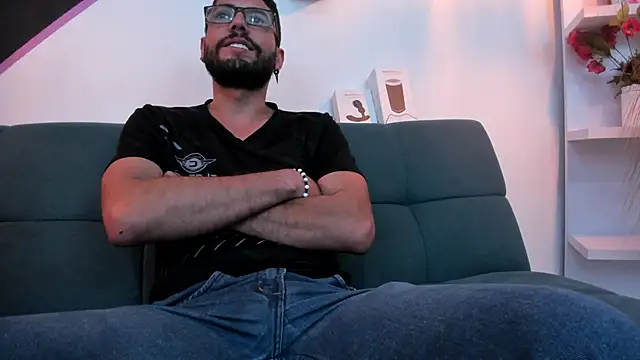 DanteWinter online show from September 2025 04:37:01 AM