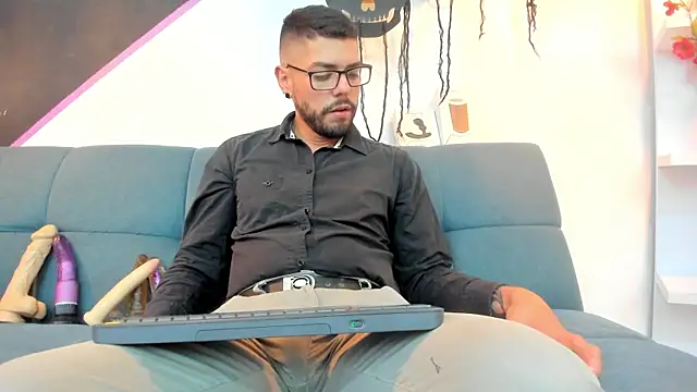 DanteWinter online show from October 2025 01:40:02 AM