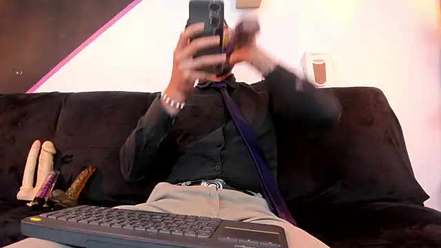 DanteWinter online show from November 2025 03:44:01 AM