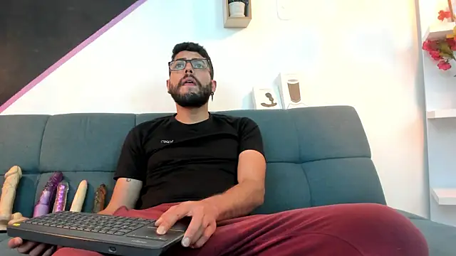DanteWinter online show from September 2025 01:44:02 AM