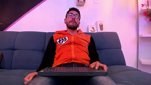 DanteWinter online show from October 2025 02:13:02 AM