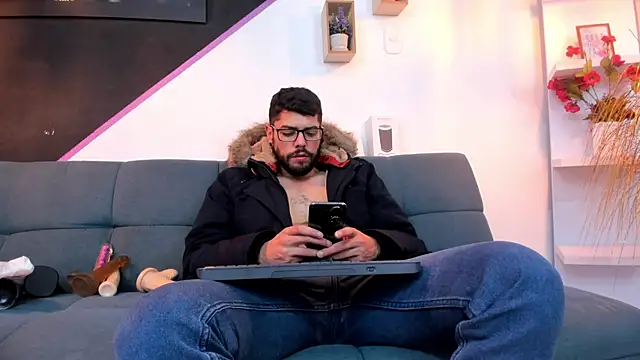 DanteWinter online show from September 2025 03:35:01 AM