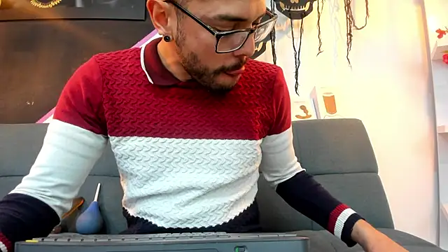 DanteWinter online show from October 2025 03:49:02 AM