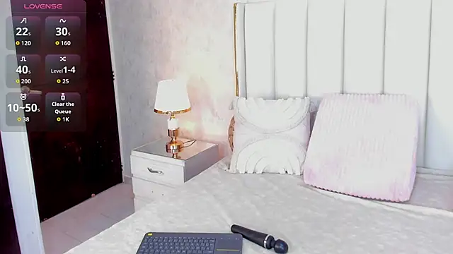 MadissonBonny  online show from November 2025 08:57:01 PM