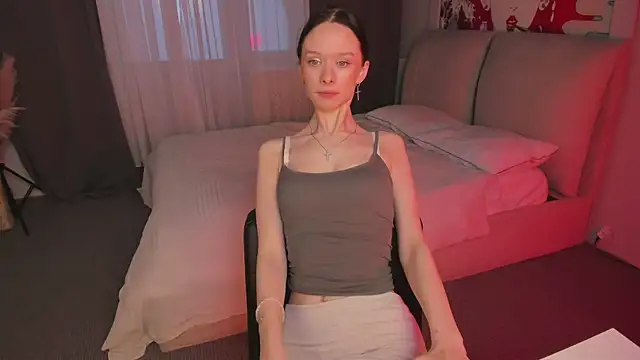 daily glam online show from November 2025 12:22:01 PM