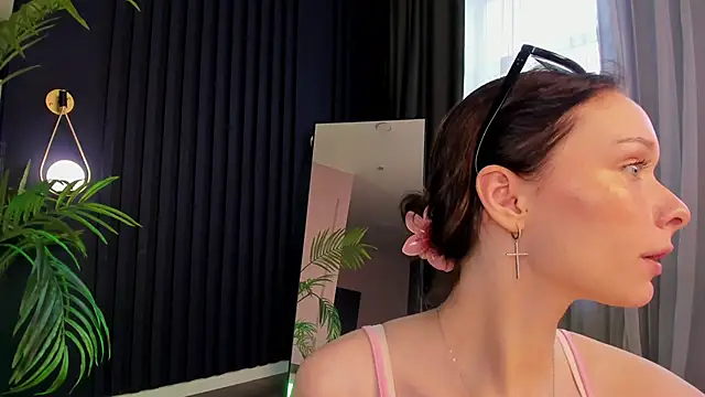 daily glam online show from September 2025 01:06:01 PM