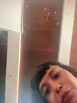 XBODTRIIPX online show from March 2026 06:14:01 PM