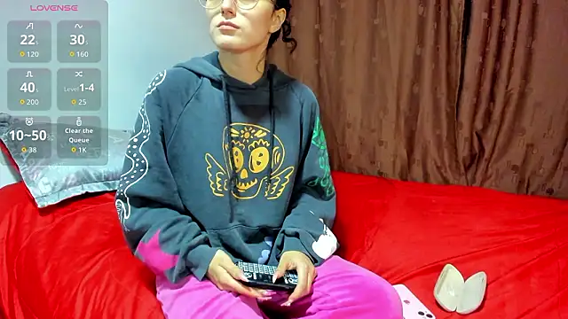 XBODTRIIPX online show from March 2026 12:11:02 AM