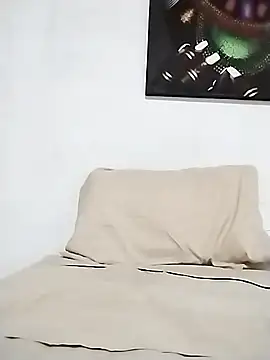 latinblack16 online show from October 2025 03:36:01 AM