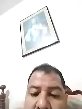 latinblack16 online show from November 2025 03:21:02 AM