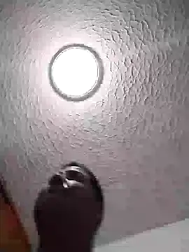 latinblack16 online show from November 2025 03:17:02 AM