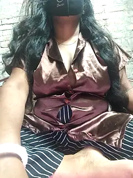 Snapshot of UnhappyMisu chatting on October 2025 06:51:01 PM UnhappyMisu online show from October 2025 06:51:01 PM