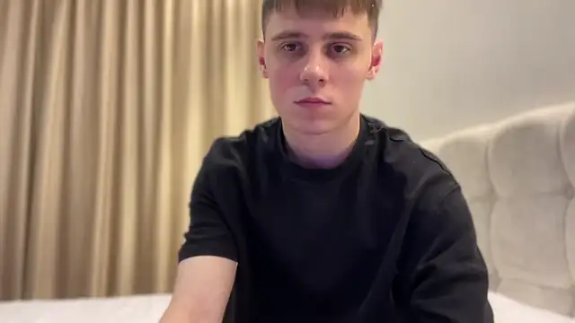 Snapshot of Tyler_Garner chatting on September 2025 06:19:01 PM Tyler Garner online show from September 2025 06:19:01 PM