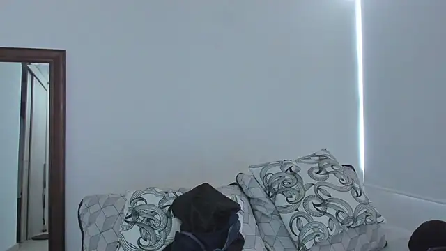 KingLevi01 online show from May 2026 05:52:01 PM