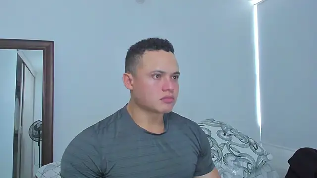 KingLevi01 online show from March 2026 10:22:01 PM