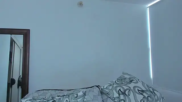 KingLevi01 online show from April 2026 08:23:02 PM