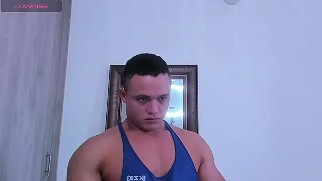 KingLevi01 online show from October 2025 05:59:02 PM