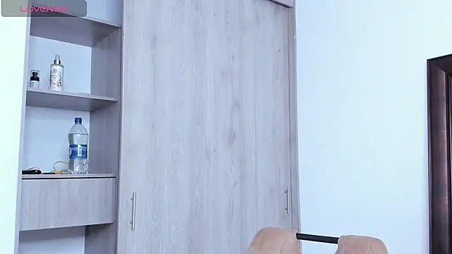 KingLevi01 online show from October 2025 02:04:02 AM