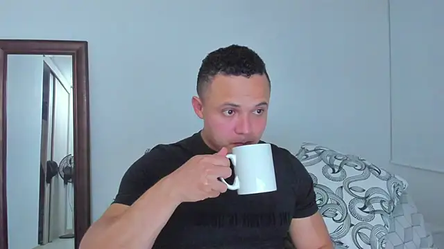 KingLevi01 online show from June 2026 12:45:02 AM