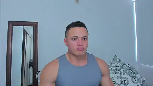 KingLevi01 online show from March 2026 10:53:02 PM