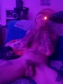 Mrluckstick online show from November 2025 02:05:02 AM