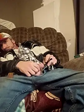Mrluckstick online show from May 2026 12:40:02 AM