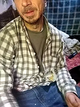 Mrluckstick online show from May 2026 05:04:02 PM