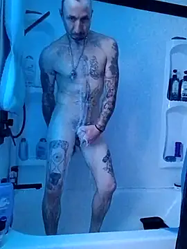 Mrluckstick online show from December 2025 05:36:01 PM