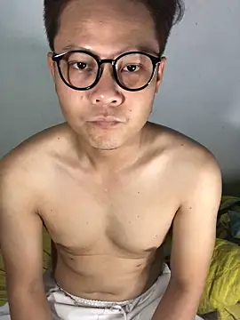 datnguyenvn online show from February 2026 12:49:01 PM