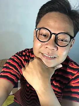 datnguyenvn online show from February 2026 08:22:01 AM