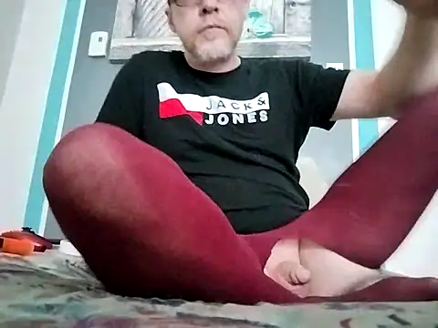 porkypproni online show from September 2025 01:03:02 PM