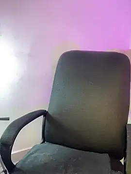 Charlottediolet online show from February 2026 12:00:01 PM