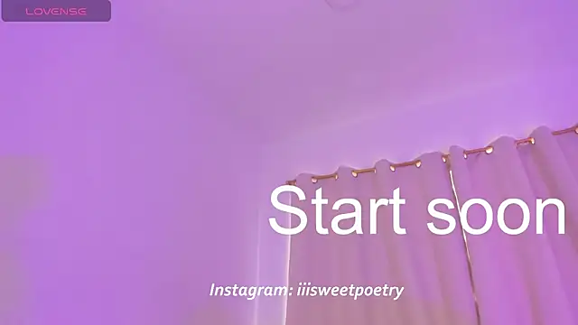 Snapshot of Sweet_poetryy chatting on September 2025 01:51:01 PM Sweet poetryy online show from September 2025 01:51:01 PM