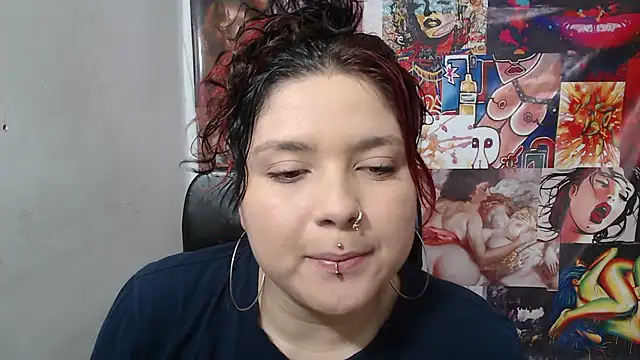 Curvy-Queen online show from October 2025 07:58:02 PM