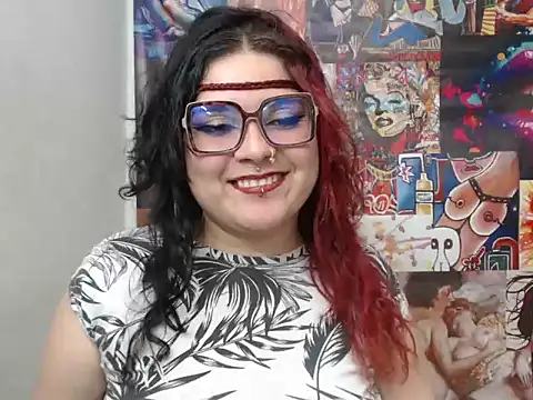 Curvy-Queen online show from September 2025 03:11:01 AM