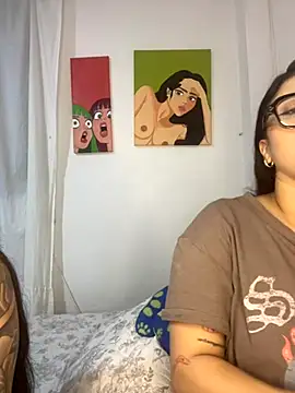 Snapshot of Sweet_and_Rous0 chatting on October 2025 04:23:01 AM Sweet and Rous0 online show from October 2025 04:23:01 AM